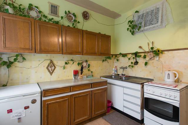 Feel The Old Socialist Style Apartment Cracovia Esterno foto